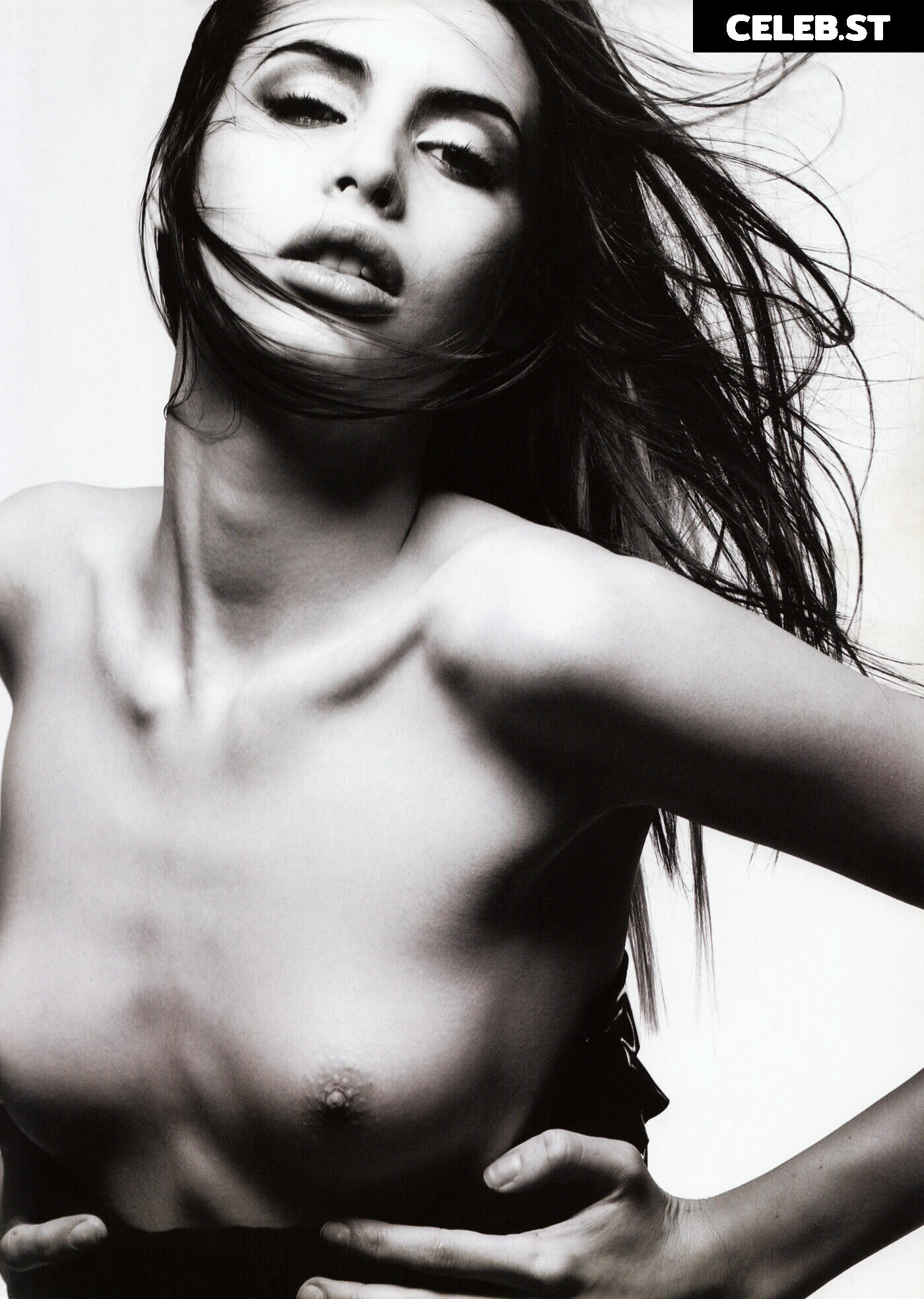 Charlotte Kemp Muhl Image 12321853