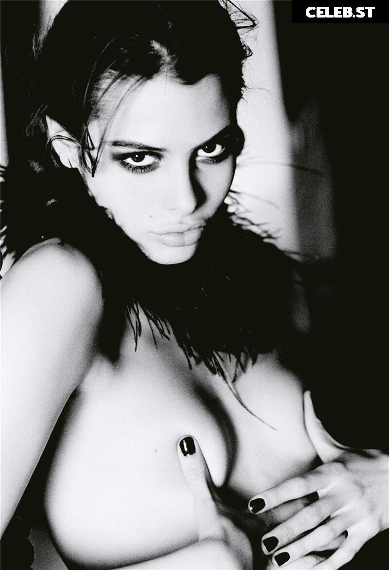 Charlotte Kemp Muhl Image 12321856