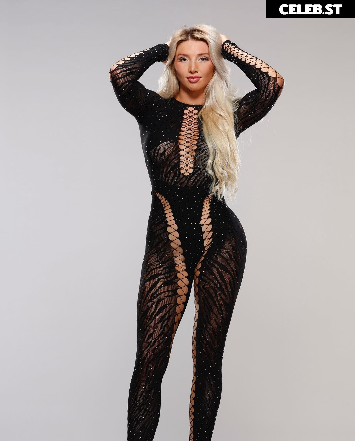 Sarah Baer - WWE Image 12321510