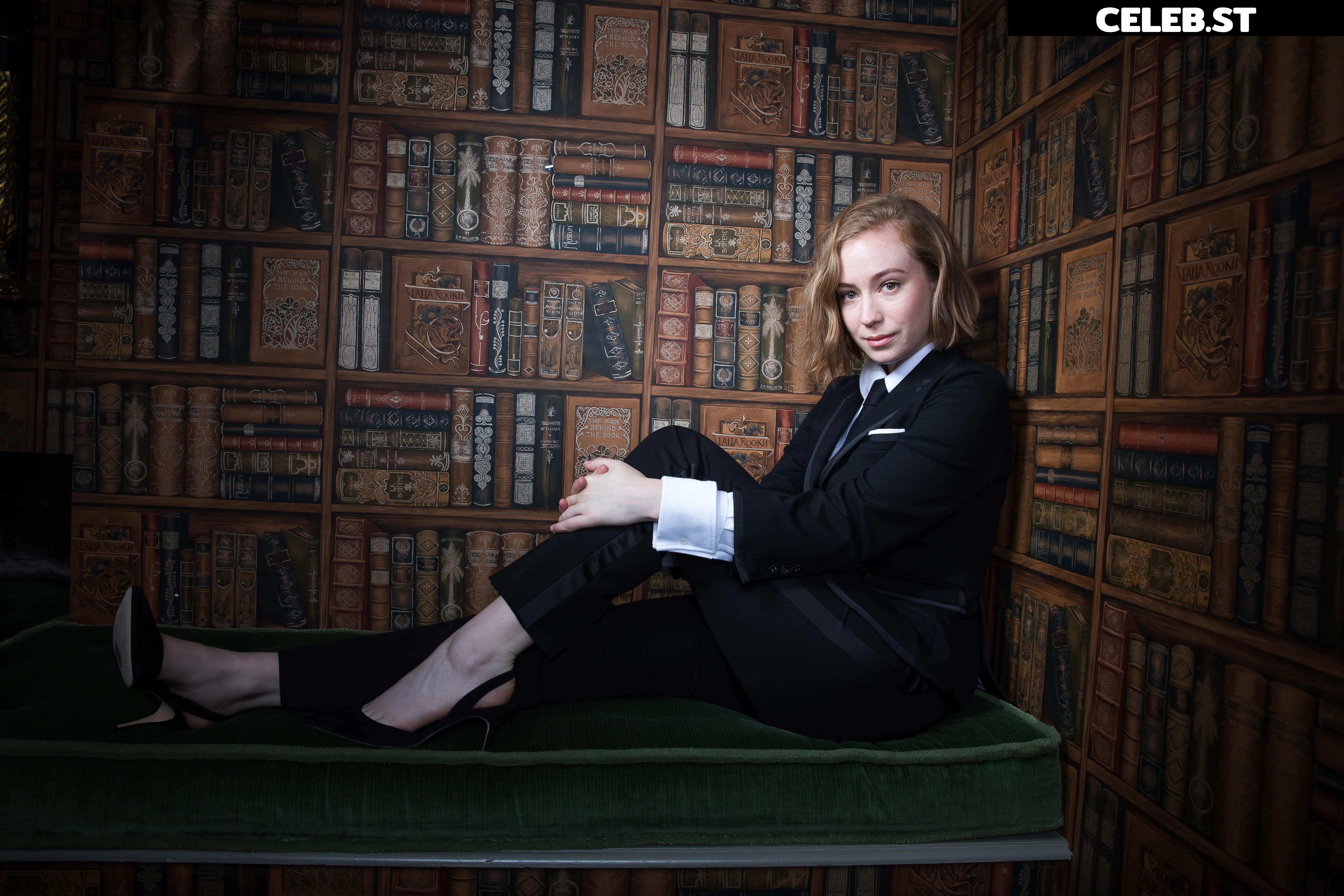 Hannah Einbinder Image 12321642