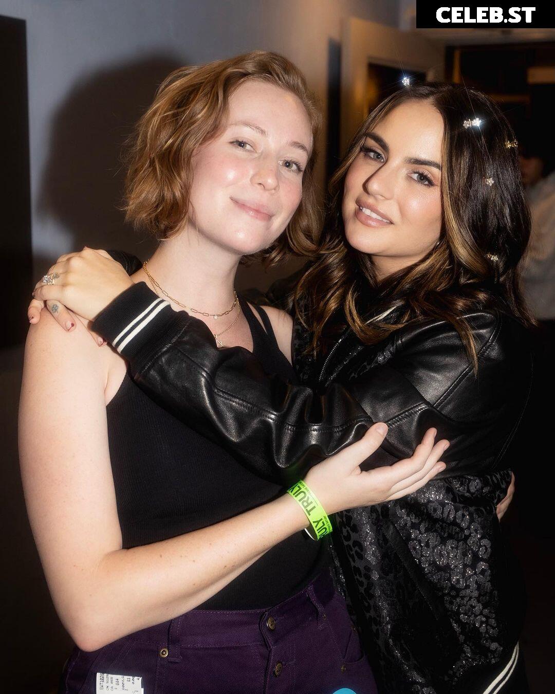 Hannah Einbinder Image 12321640