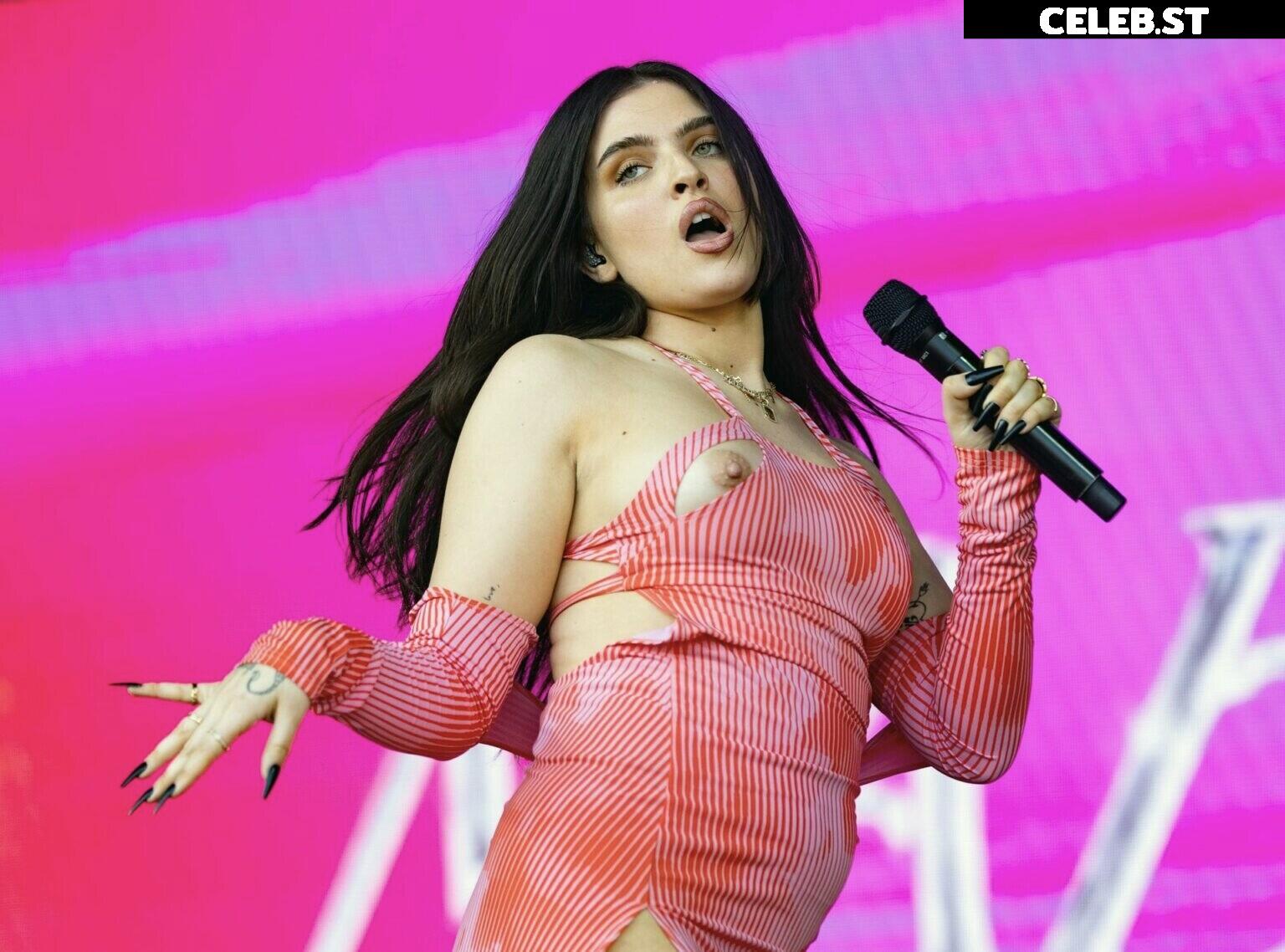 Mae Muller Image 12321136