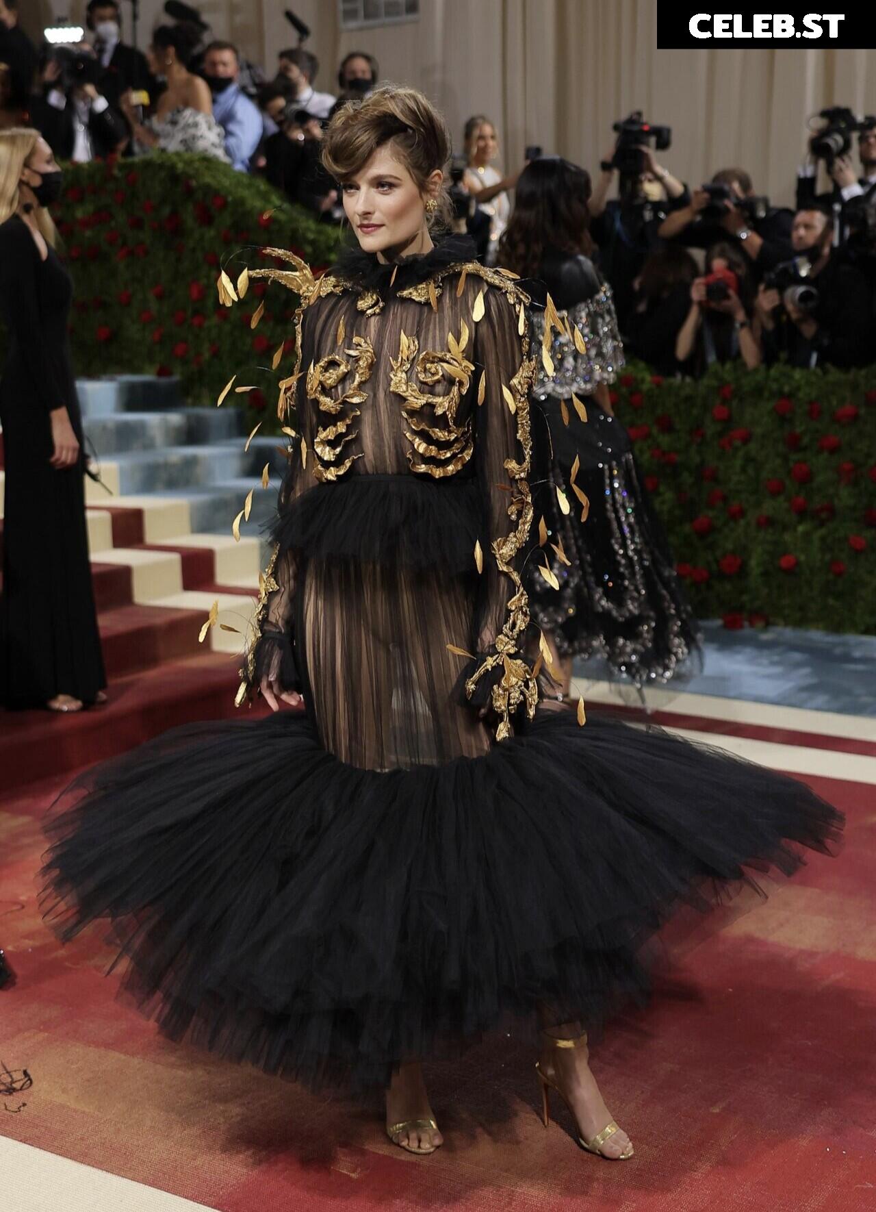 Louisa Jacobson Image 12321285