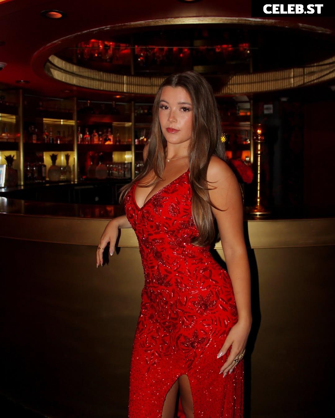 Kelsiebarnard_ / Kelsie Barnard Image 12323494