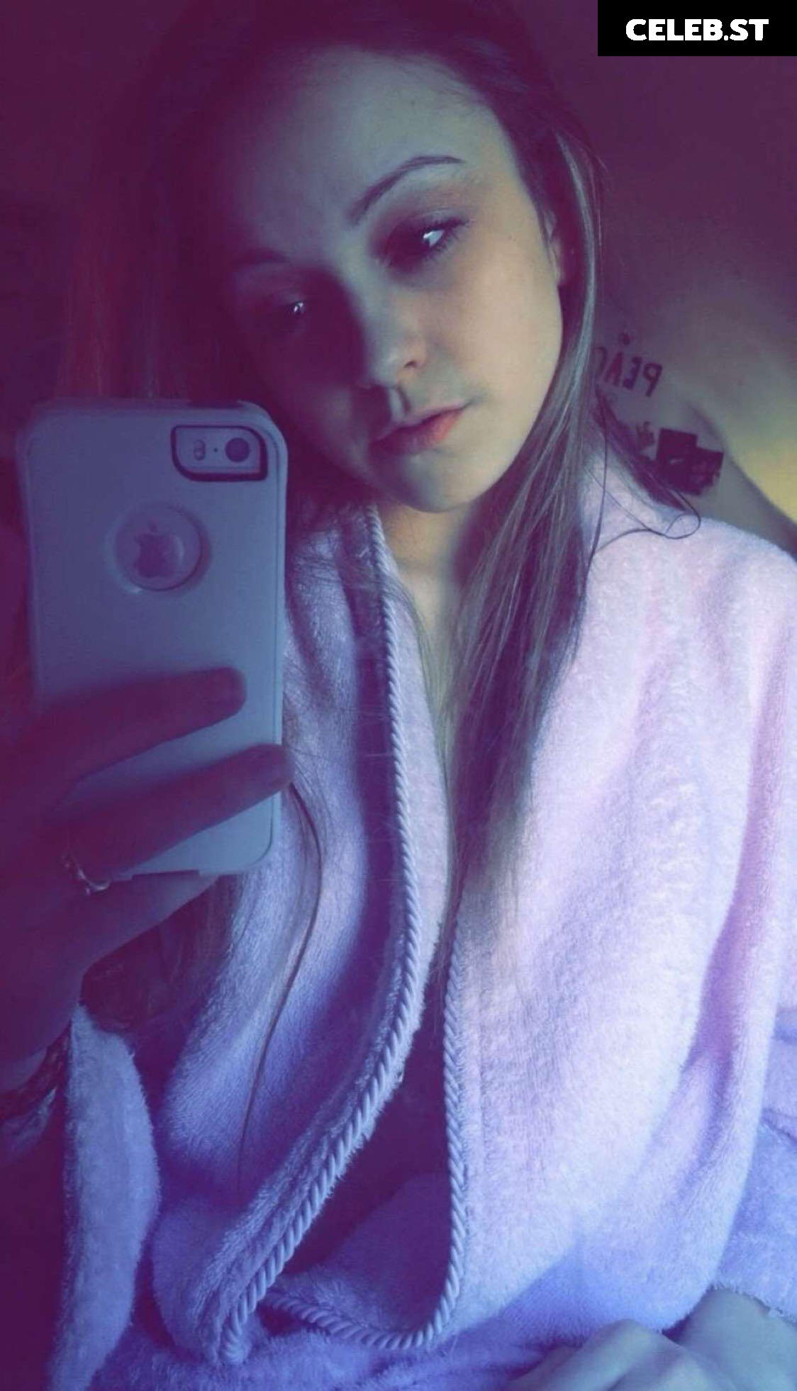 Silenced Hippie Image 12323705