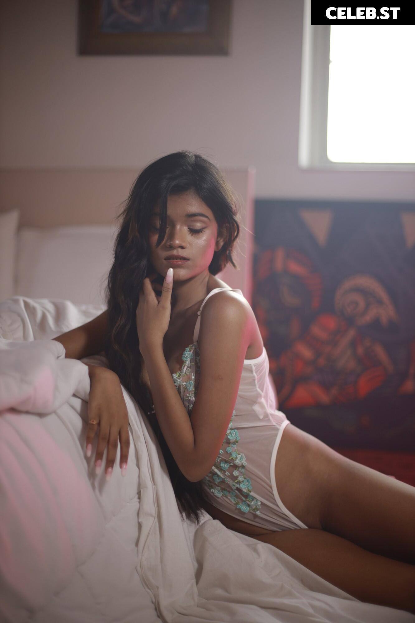 Amaira Roy / Rose Roy Image 12322955