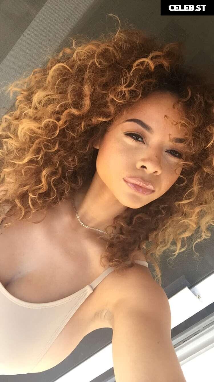 Crystal Westbrooks Image 12322200