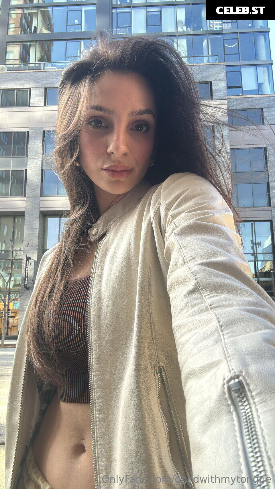 Isamobella / goodwithmytongue / Isabella Monreal / elenalengua Image 12338616