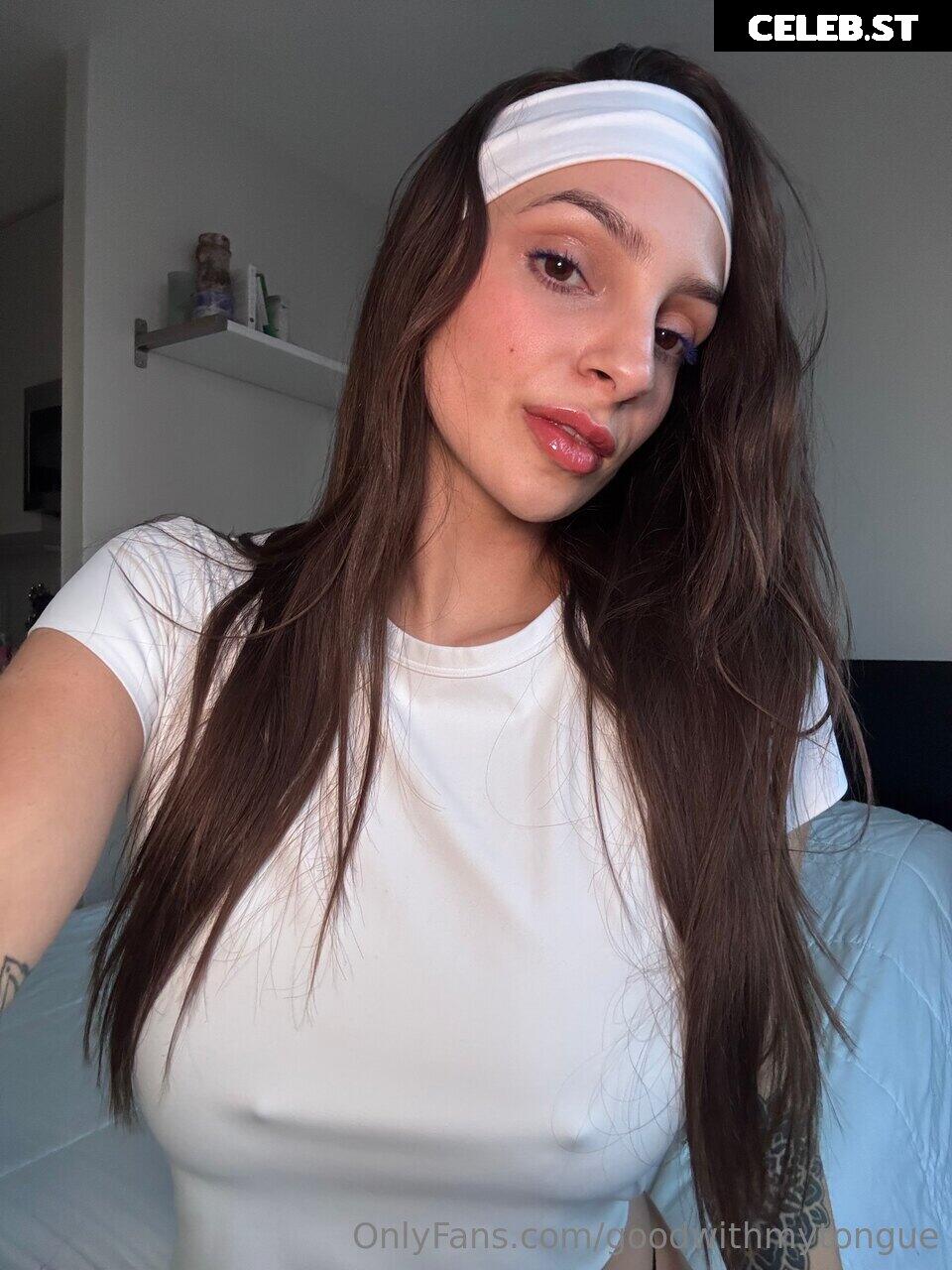 Isamobella / goodwithmytongue / Isabella Monreal / elenalengua Image 12338630