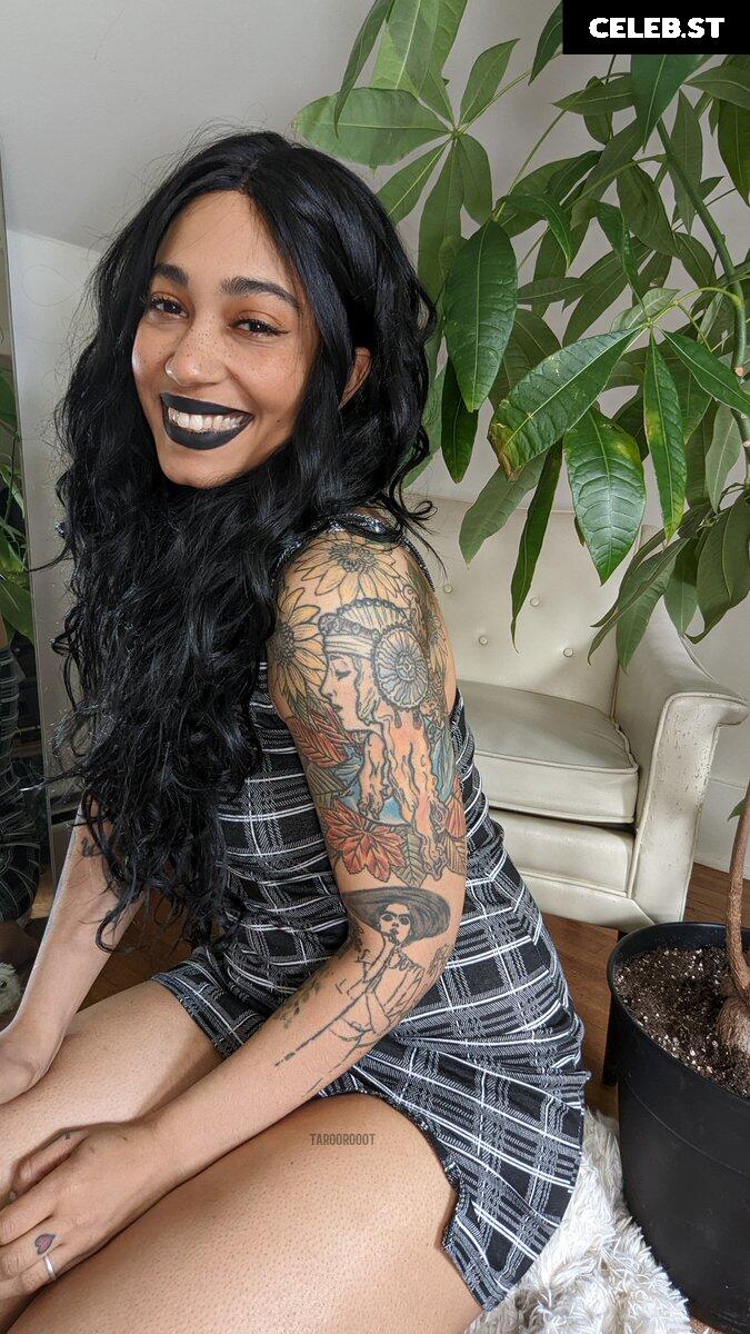 Misha Black | mishablack | TarooRooot Image 12334135