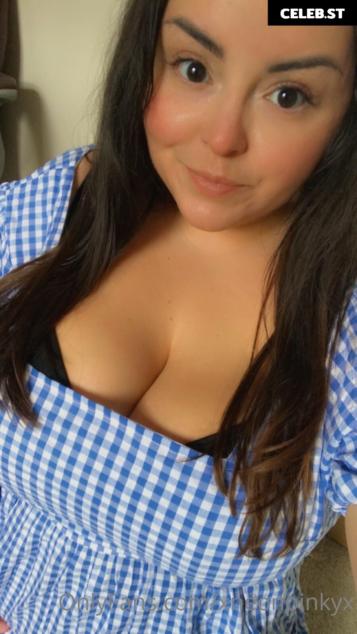Xneonpinkyx / Kittina Image 12337221