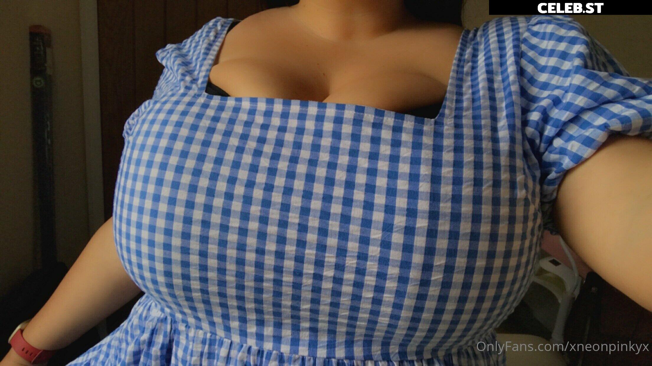 Xneonpinkyx / Kittina Image 12337225