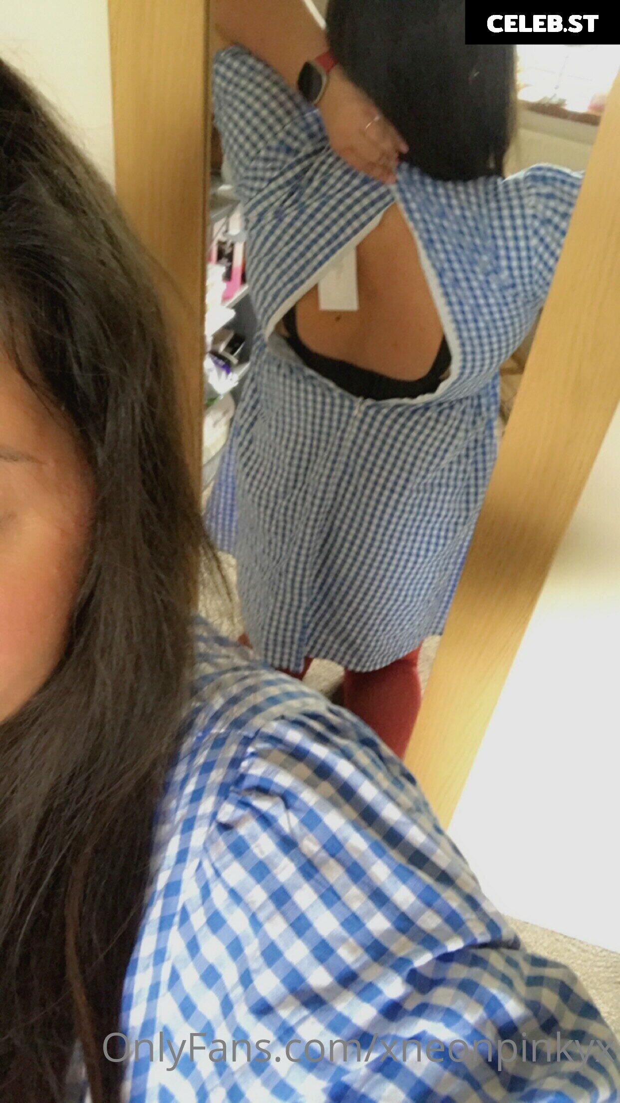 Xneonpinkyx / Kittina Image 12337217