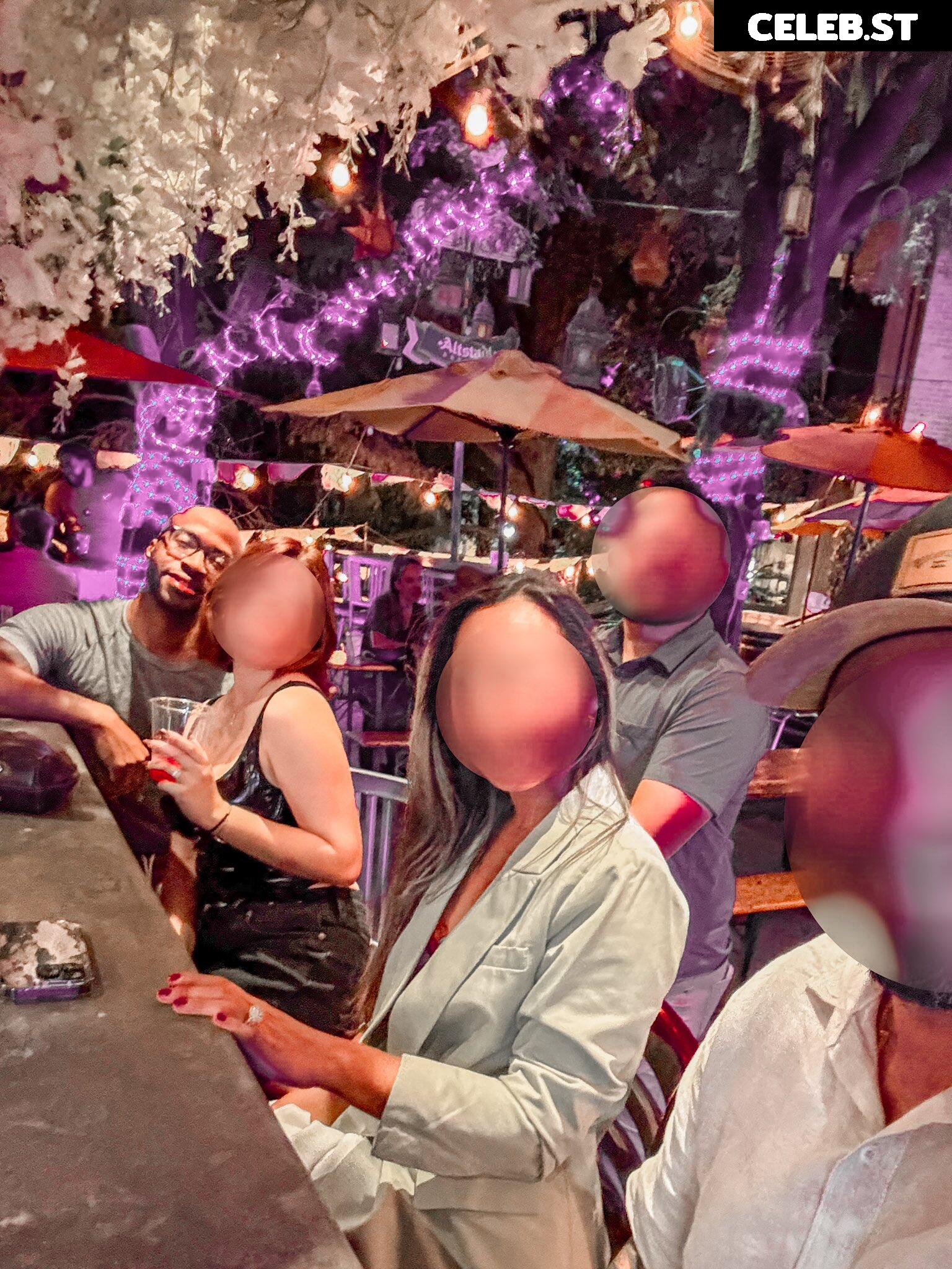 AraTheHotwife Image 12331997