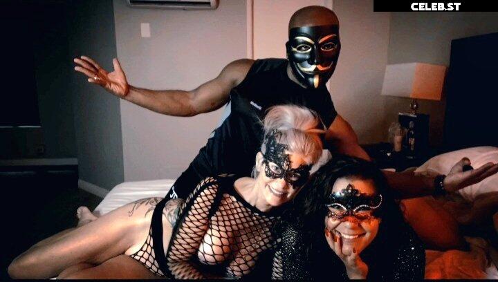 Hotwife_az / AZMaskedHW Image 12332577