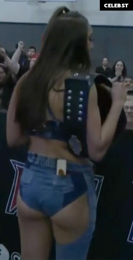 Wren Sinclair / Madi Wrenkowski Image 12339910