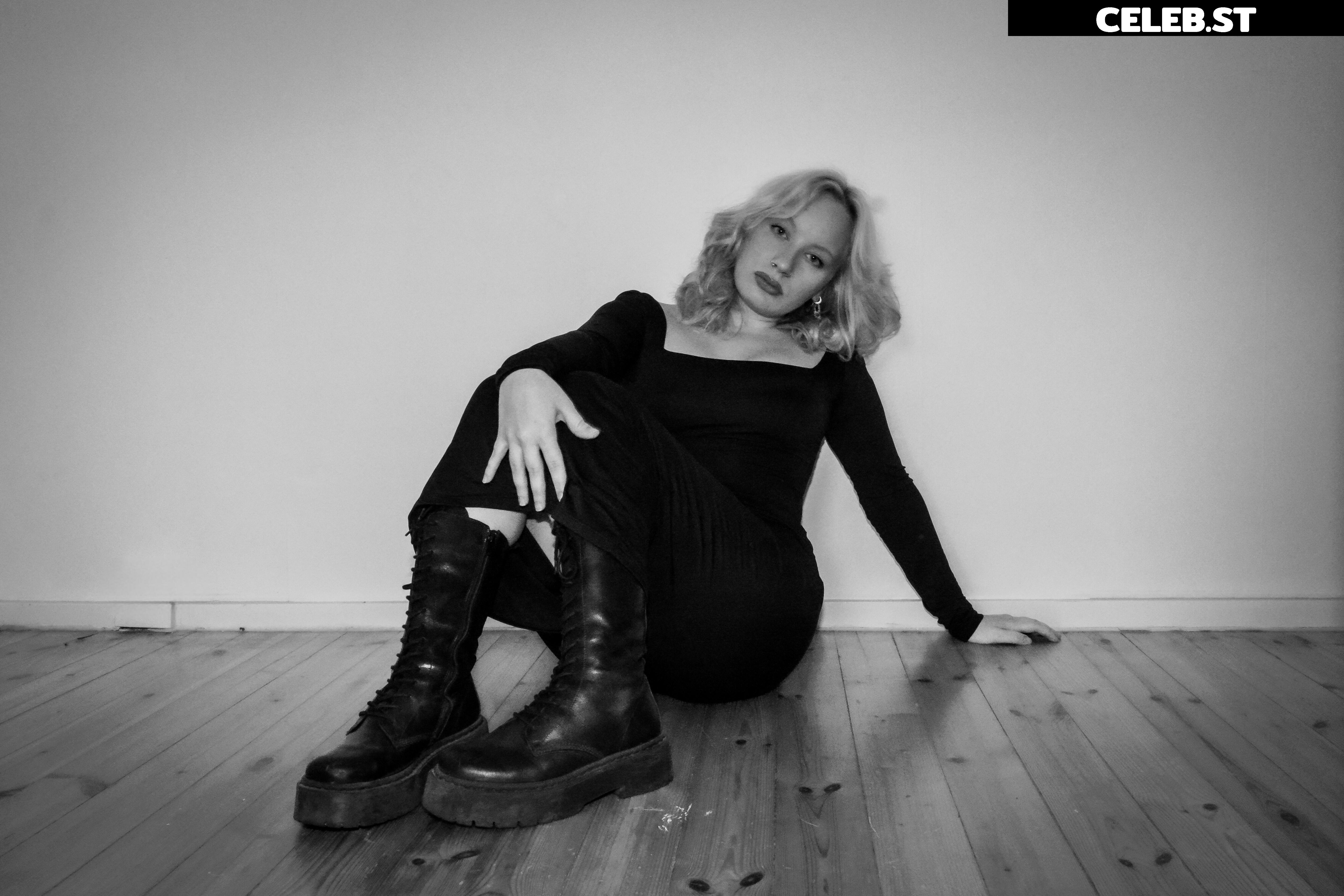 Nenna Nieminen / Baddienenna Image 12339026