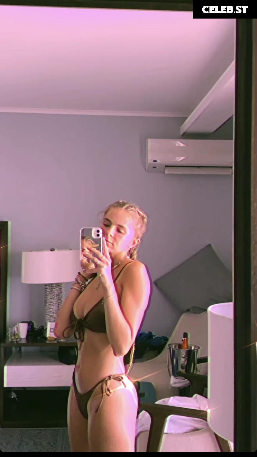 Lies Zhara (Dutch Influencer) Image 12301847