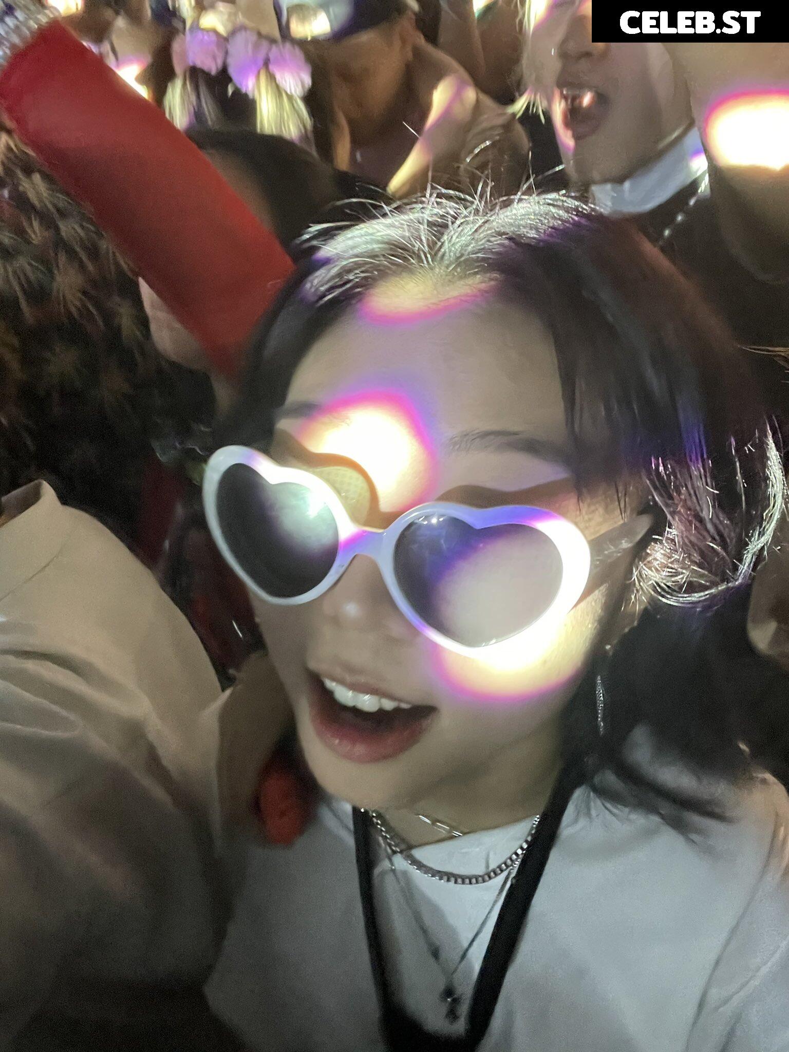 kirashleyhan/ashxohee Image 12300912