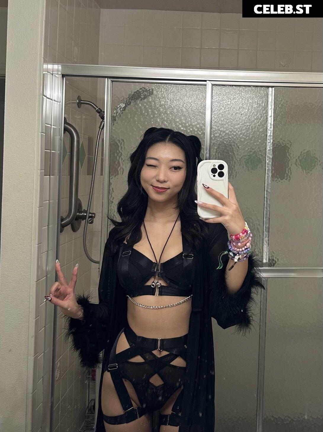 kirashleyhan/ashxohee Image 12300881