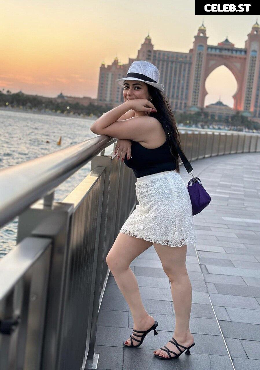 Noha Abdin Image 12300214