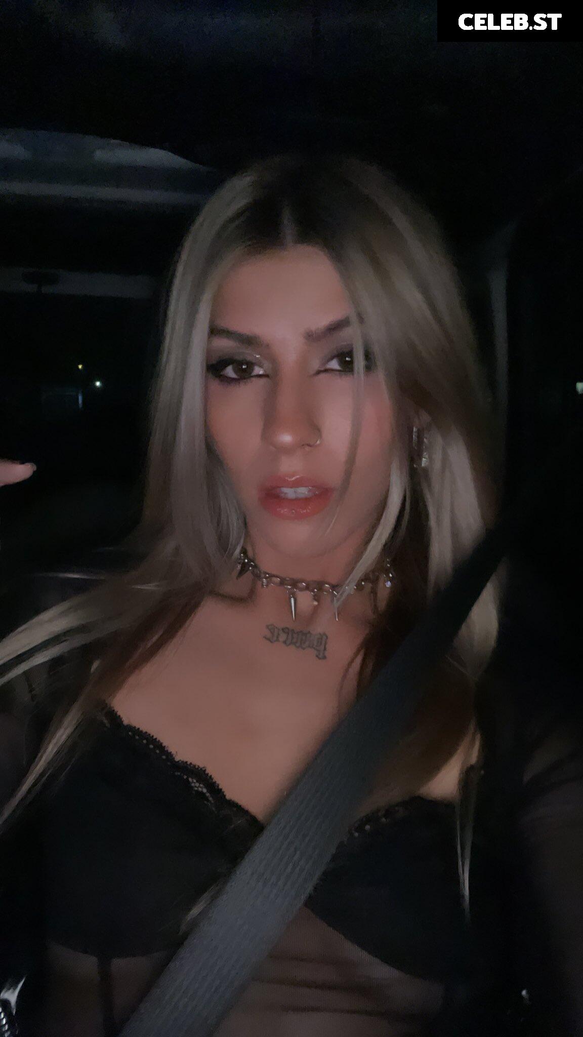 Luci / Lucii (the Alien) Image 12302552