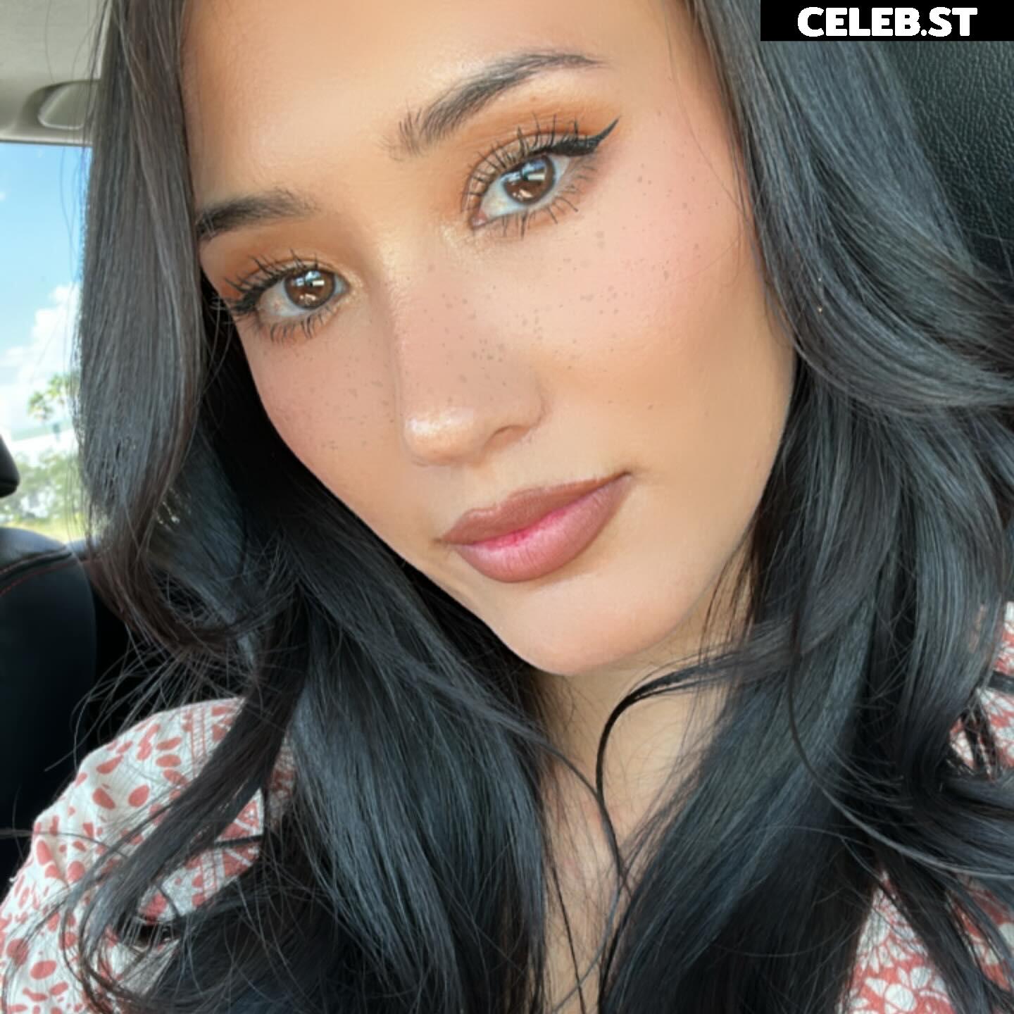 Arya Rae aryaraee Image 12302014