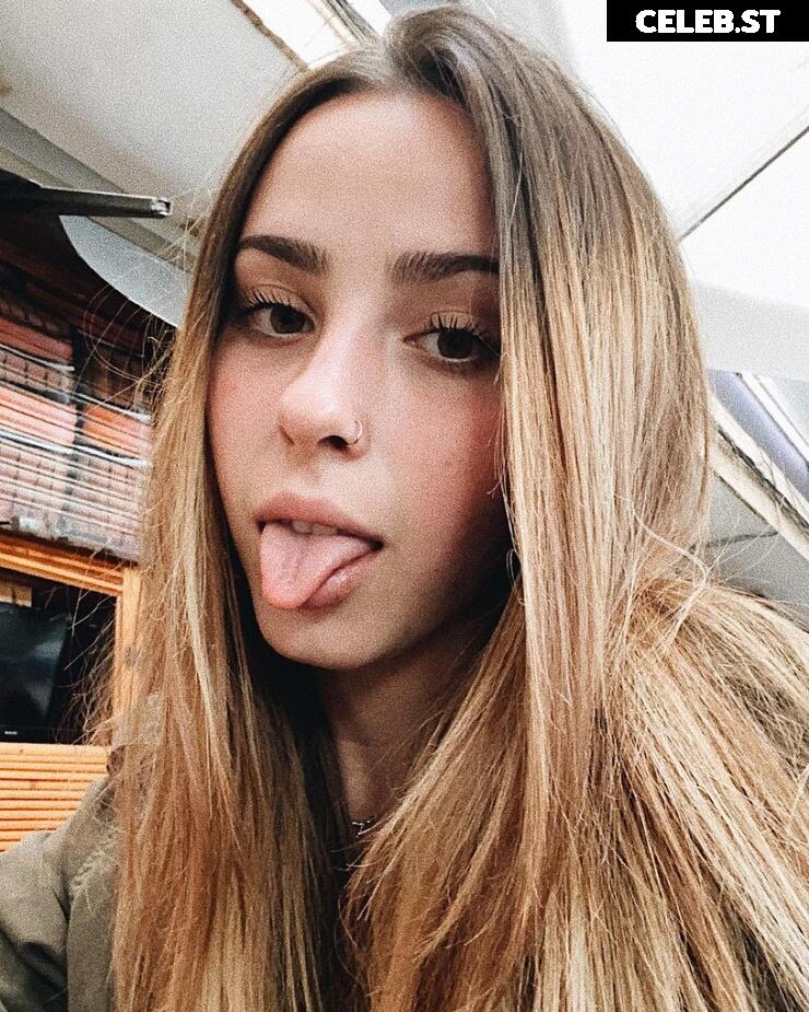 Claudia icardo Image 12309895