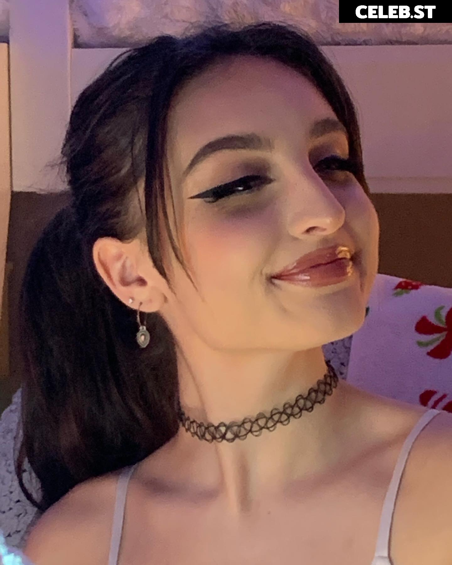 beebee ASMR Image 12380429