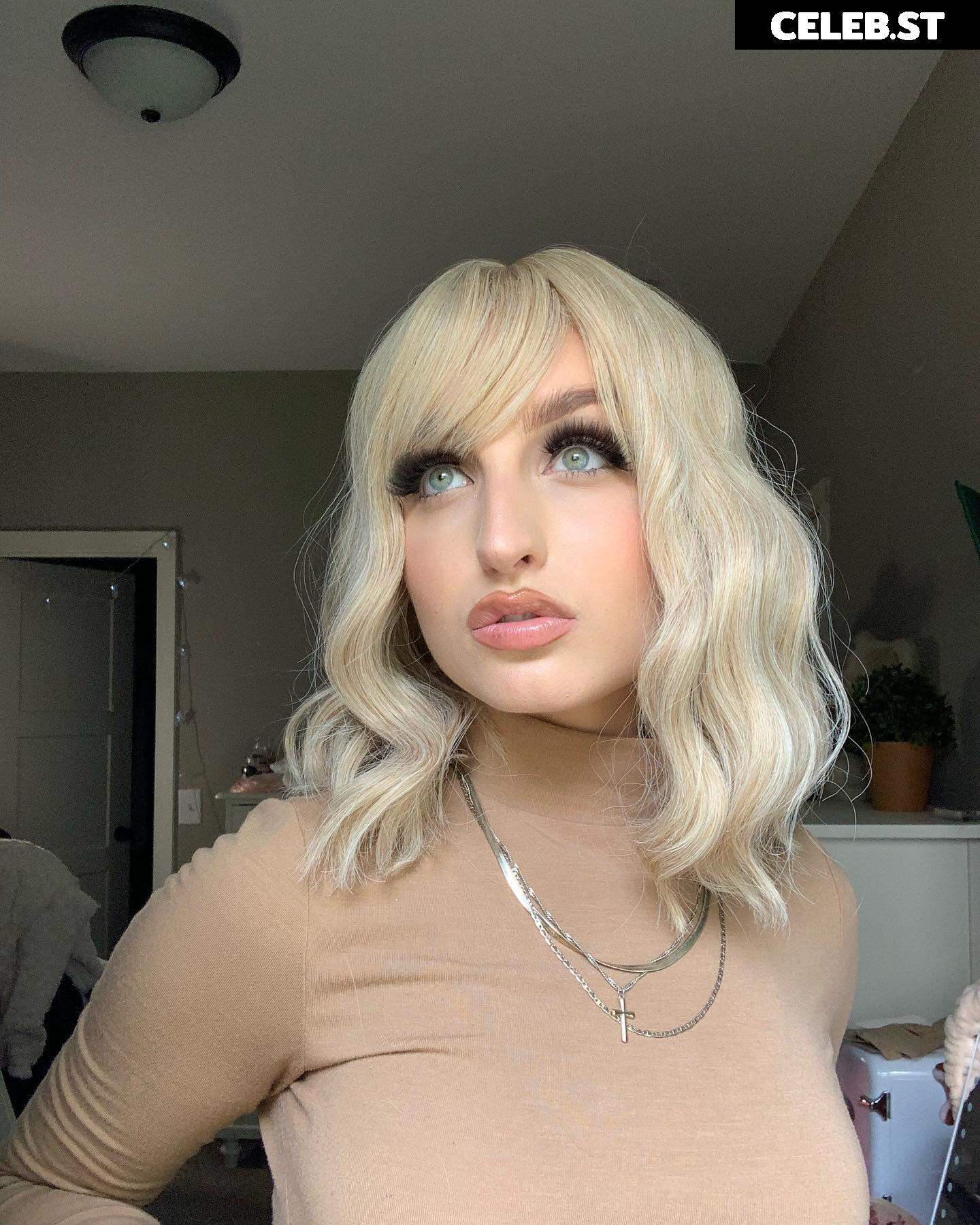 beebee ASMR Image 12380403