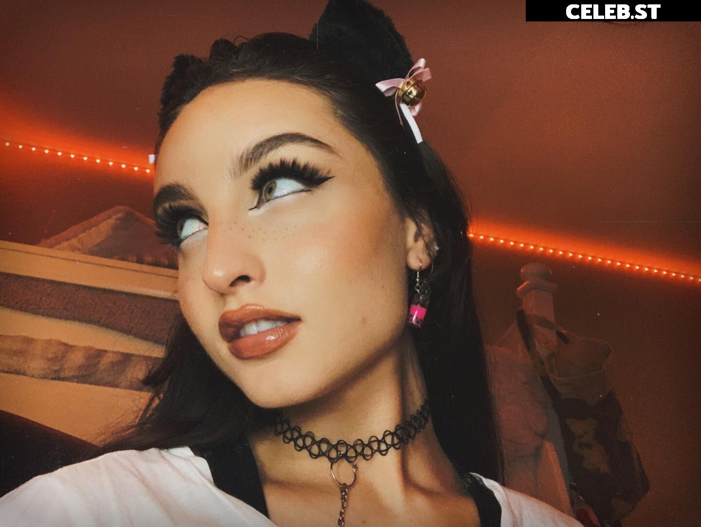 beebee ASMR Image 12380434