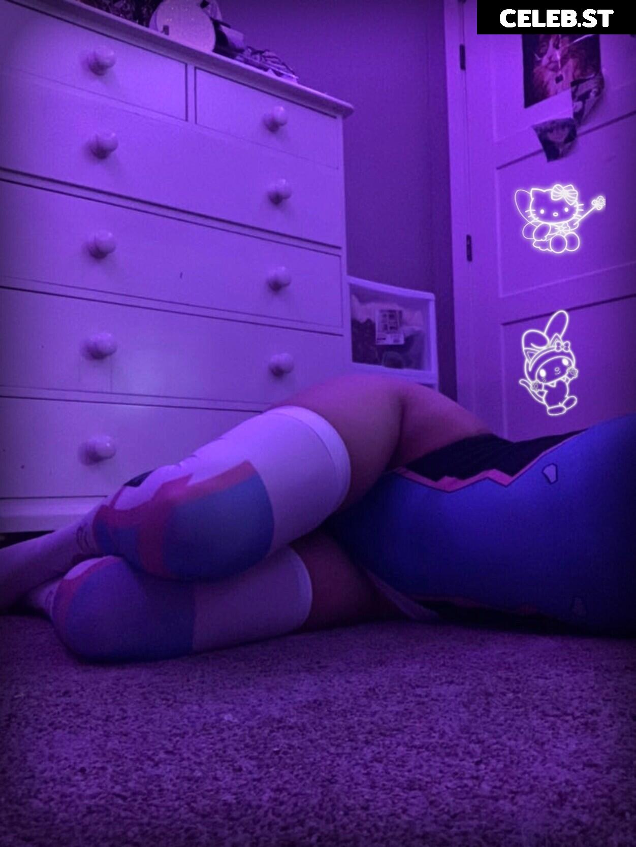 beebee ASMR Image 12380464