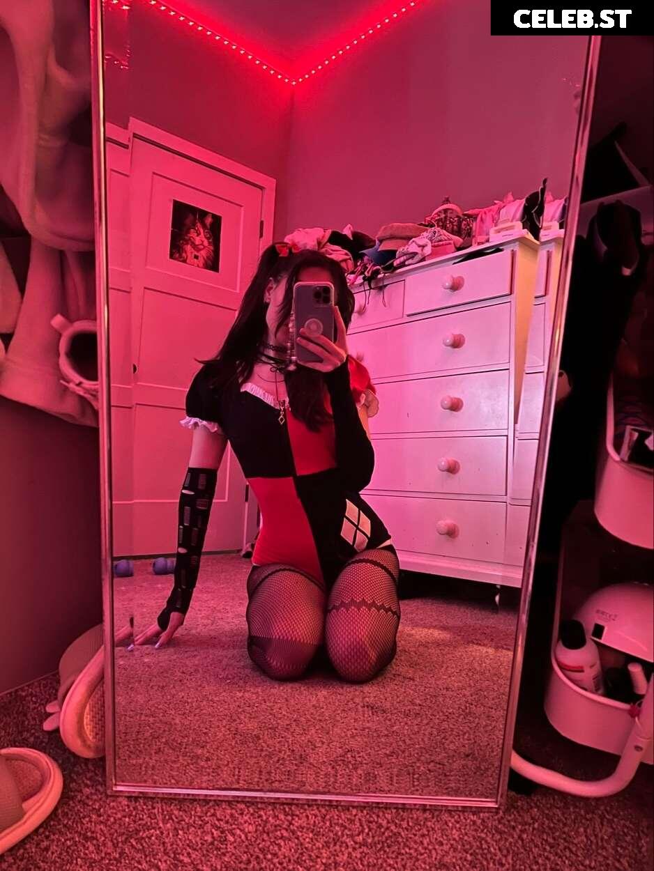 beebee ASMR Image 12380469
