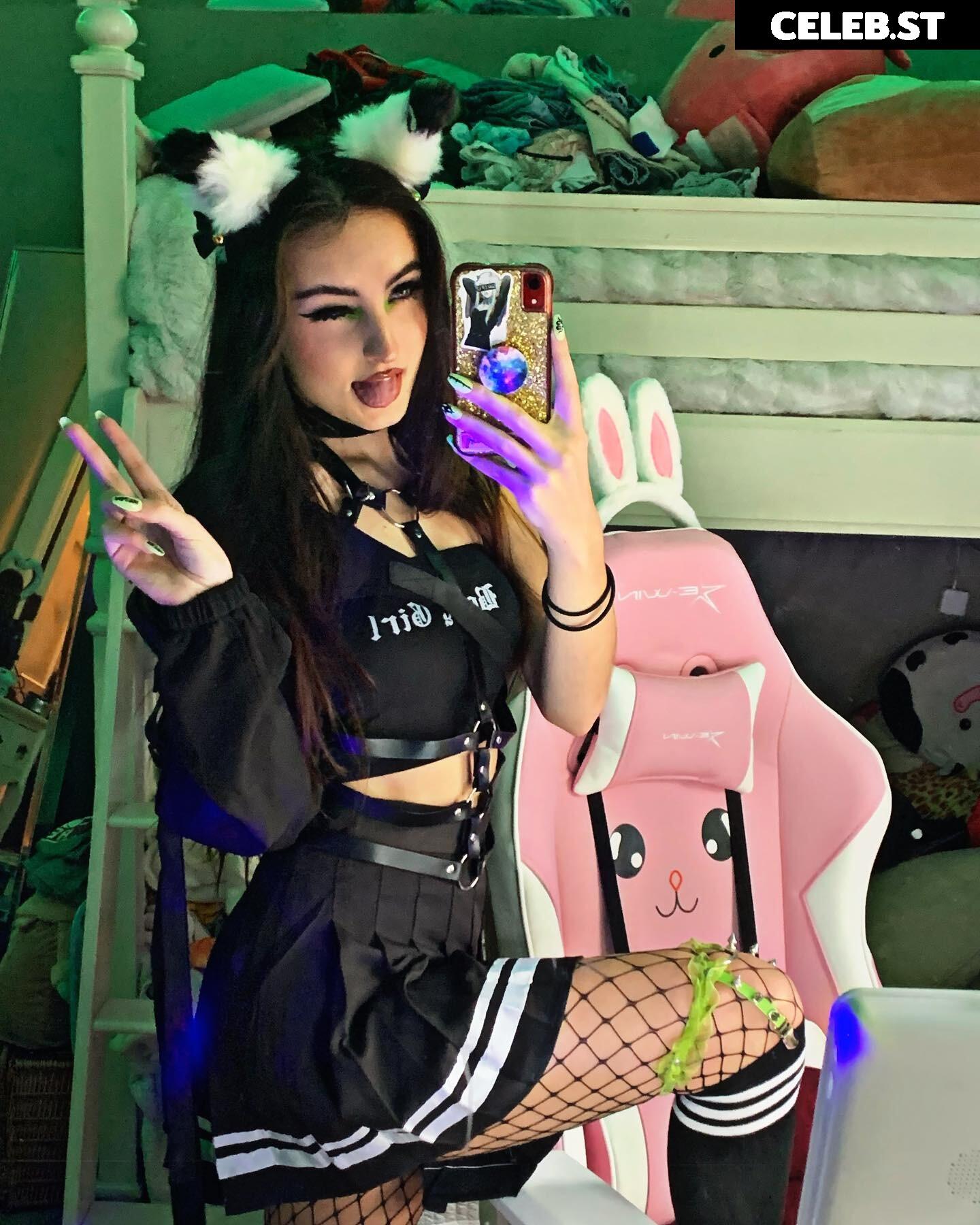 beebee ASMR Image 12380444