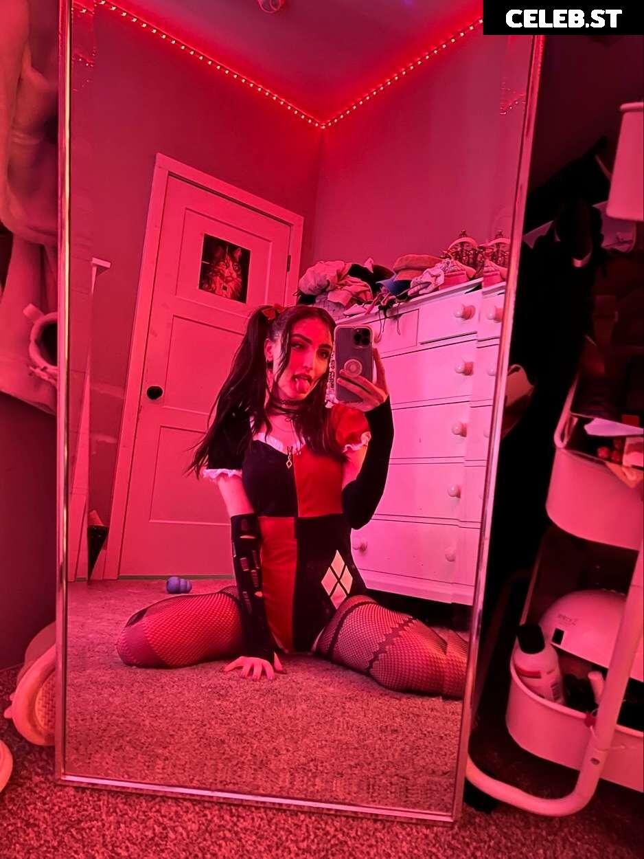 beebee ASMR Image 12380473
