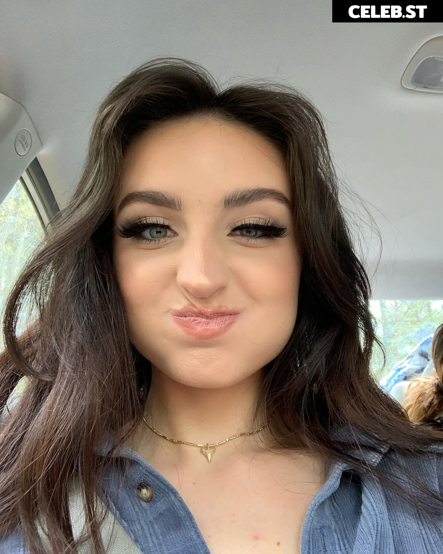beebee ASMR Image 12380380