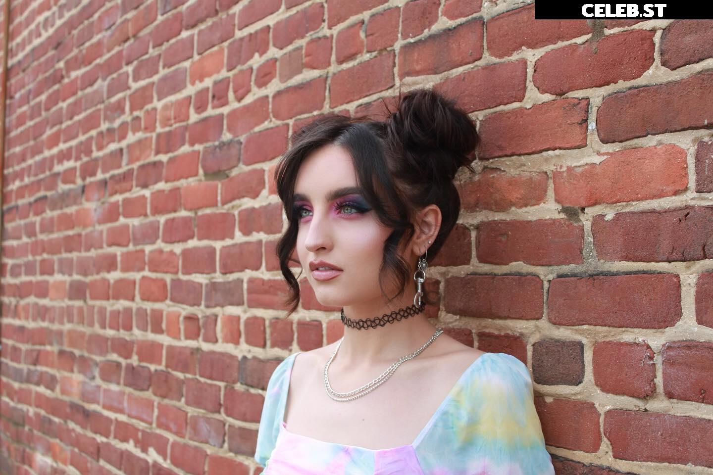 beebee ASMR Image 12380363
