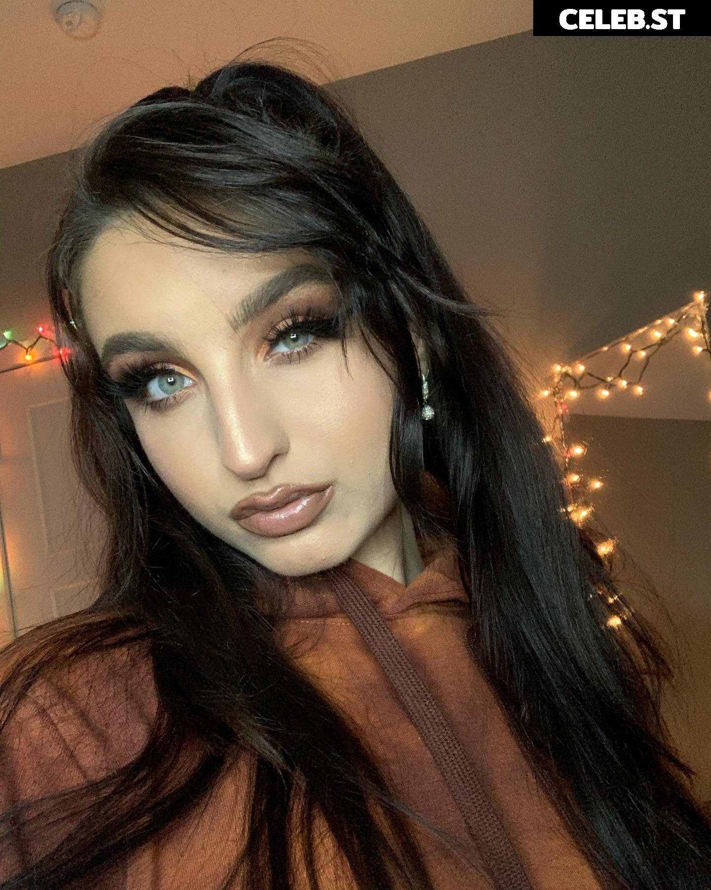 beebee ASMR Image 12380364