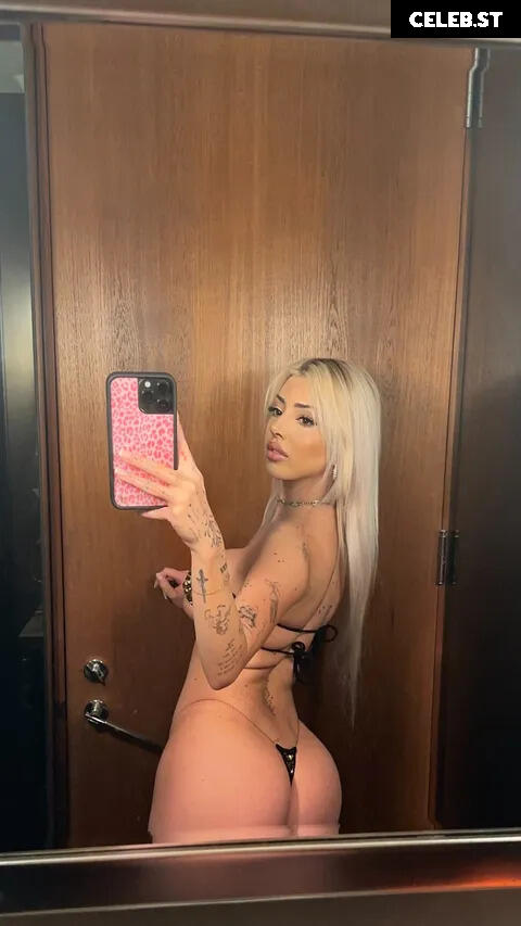 @epixemily (Emily Rose) Image 12382642