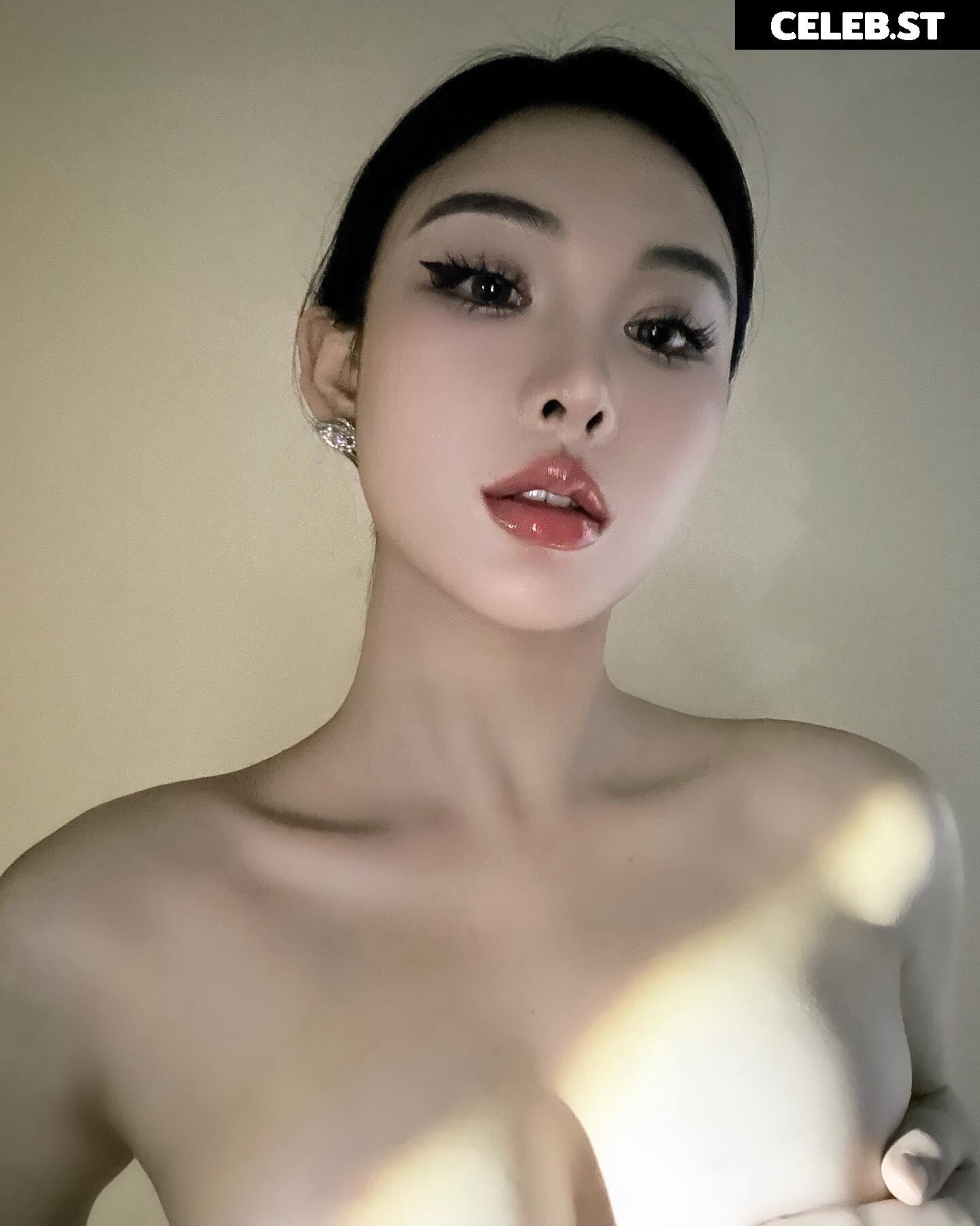 Ivy ai.lin20_ Image 12268118