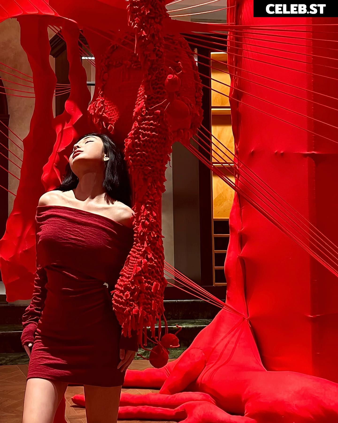 Ivy ai.lin20_ Image 12268143