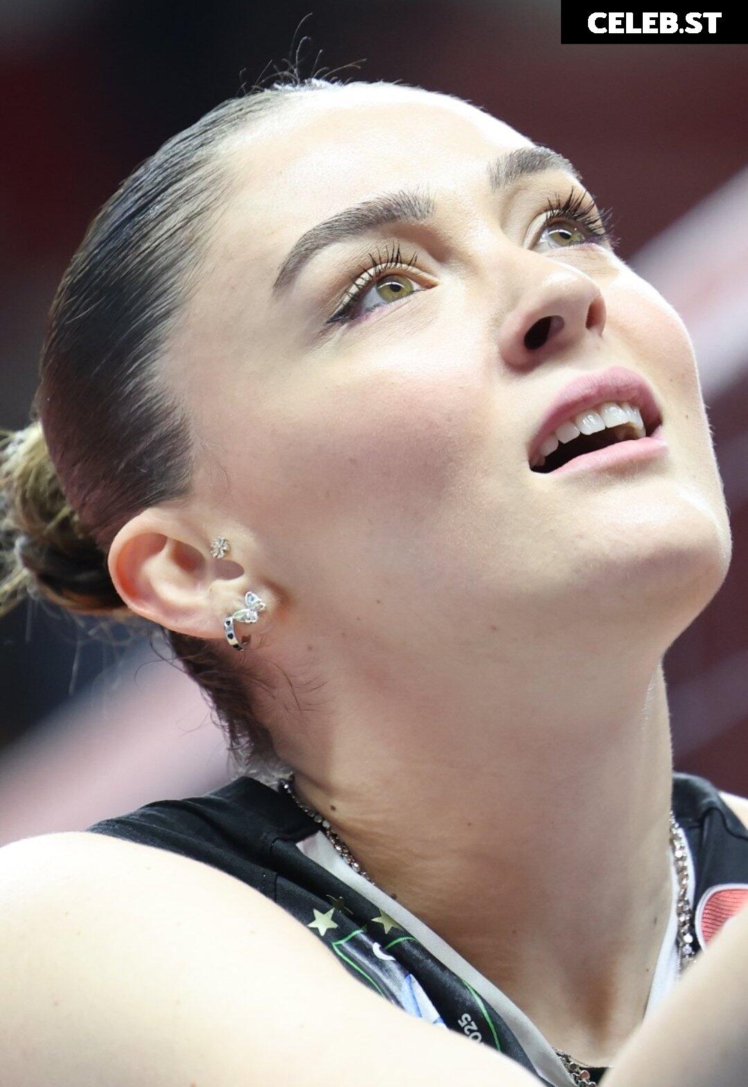 Zehra Güneş Image 12267804