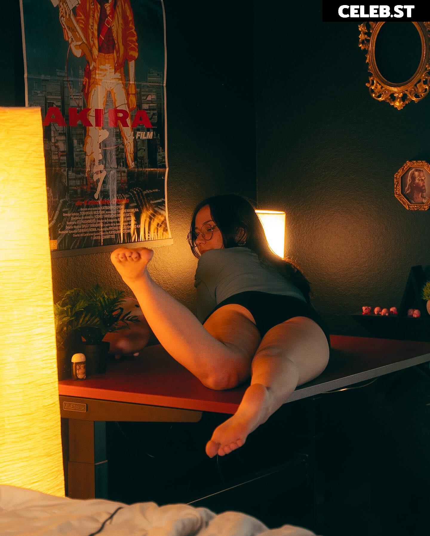 bigtittygothegg / goth__egg / goth.egg / Lee Lee Image 12267006