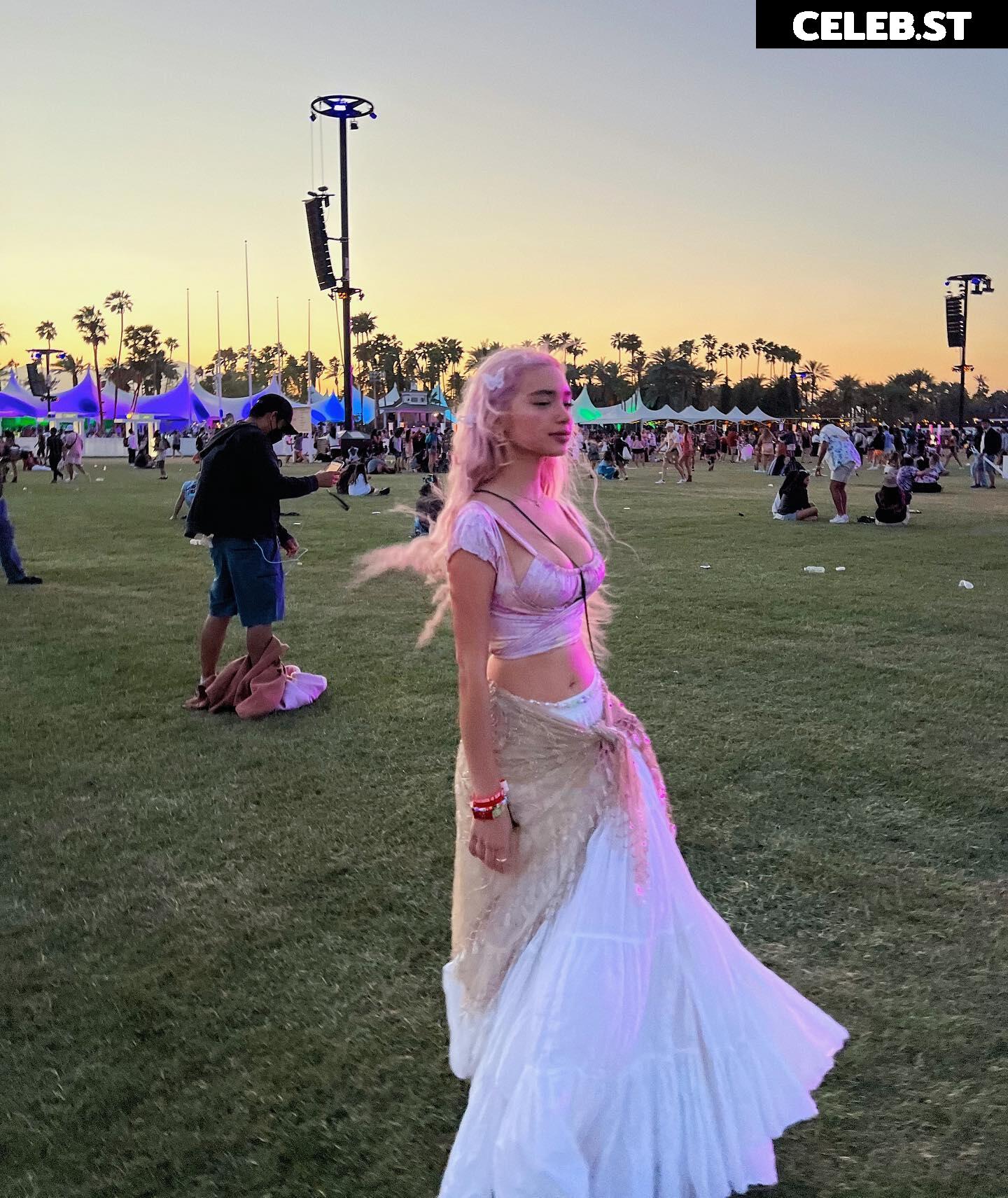 Sab Zada / Pasabist Image 12266835