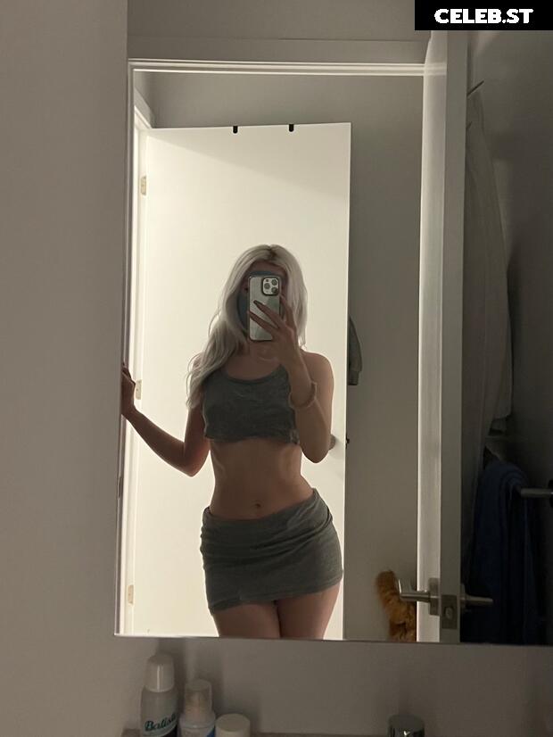 veefroggy / veronika Image 12269527