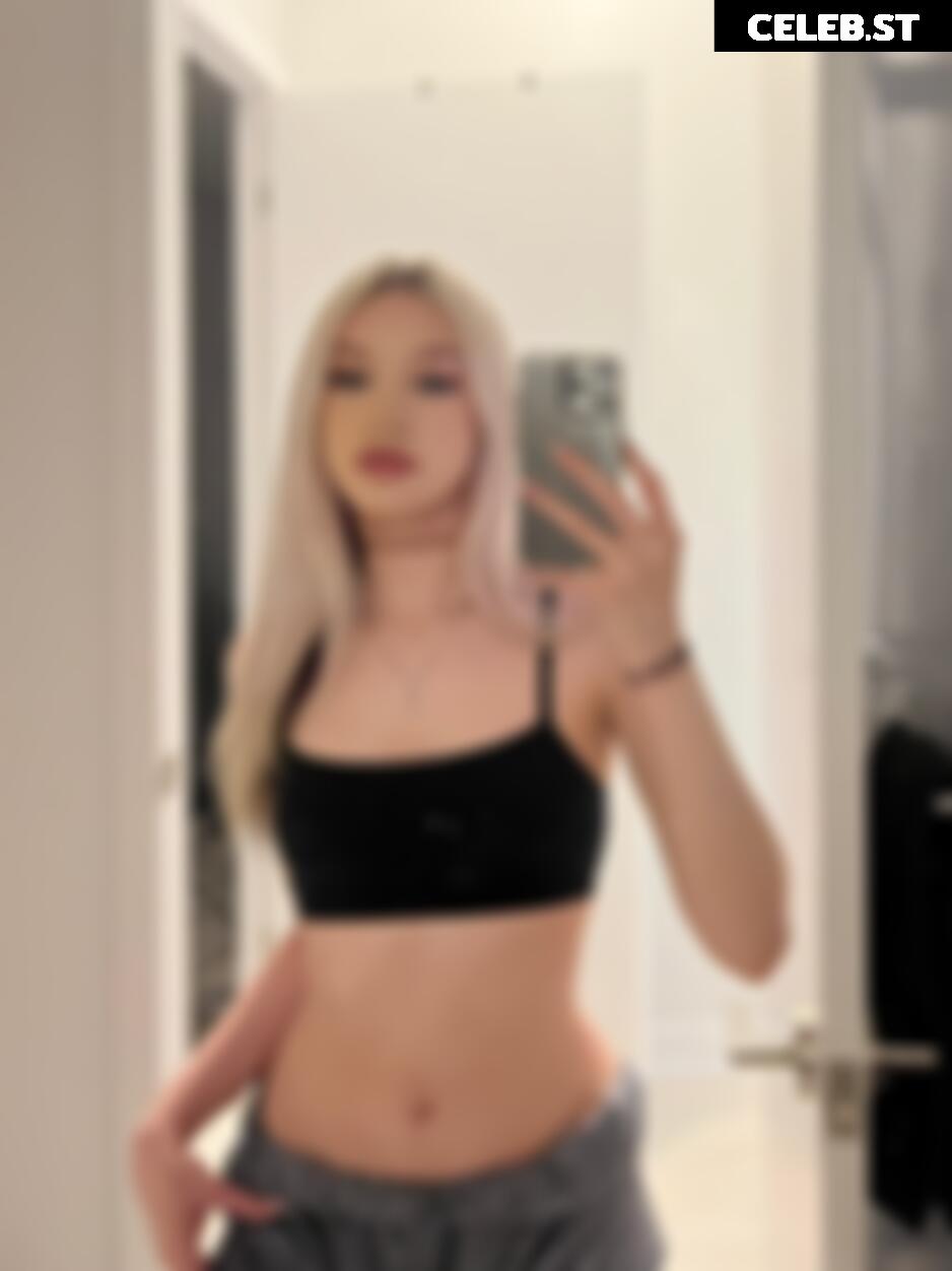 veefroggy / veronika Image 12269500