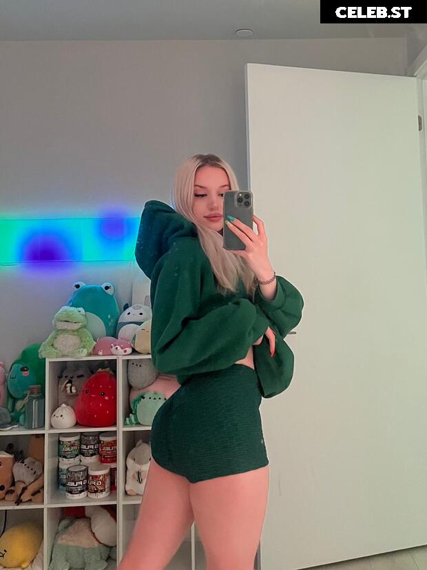 veefroggy / veronika Image 12269557