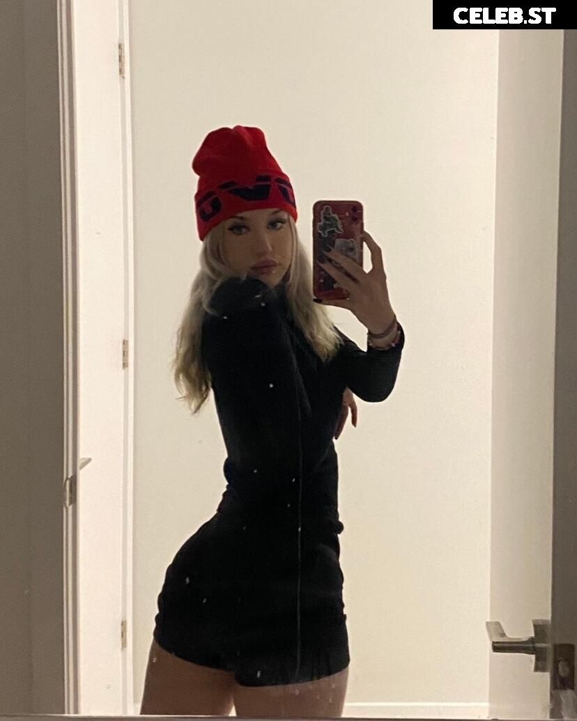 veefroggy / veronika Image 12269544