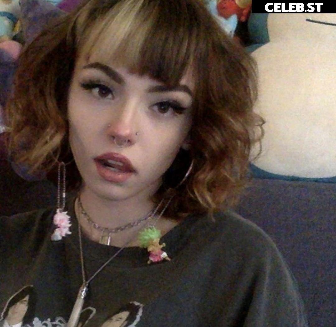 Emma Langevin Image 12269780