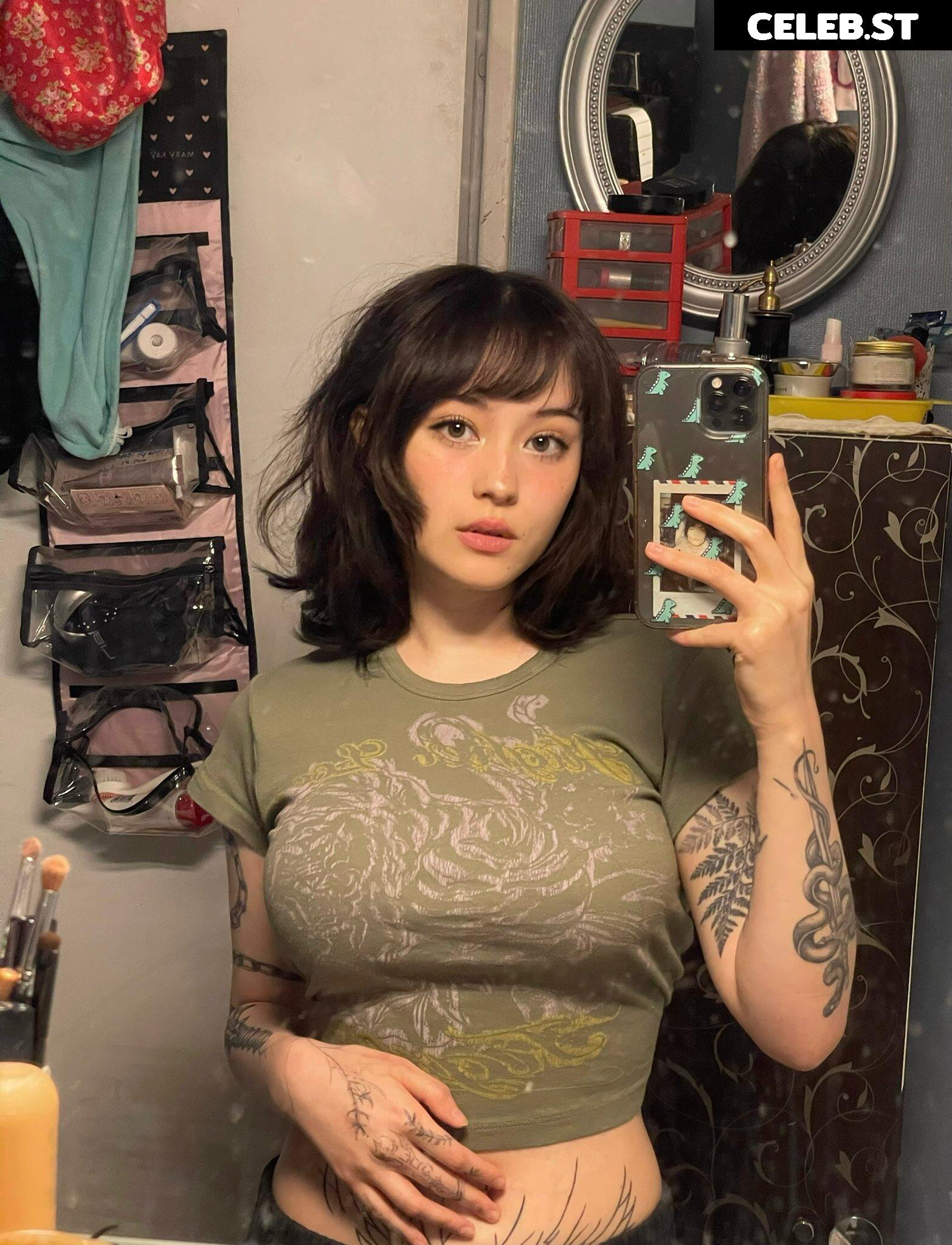 JadeyAnh | vylerria Image 12269759